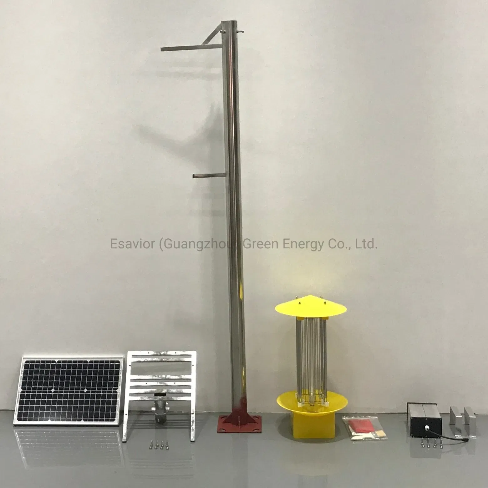 Solar Insecticidal Light Solar Insect/Pest Killer Lamp for Farm Family Health with 30W Poly Solar Panel