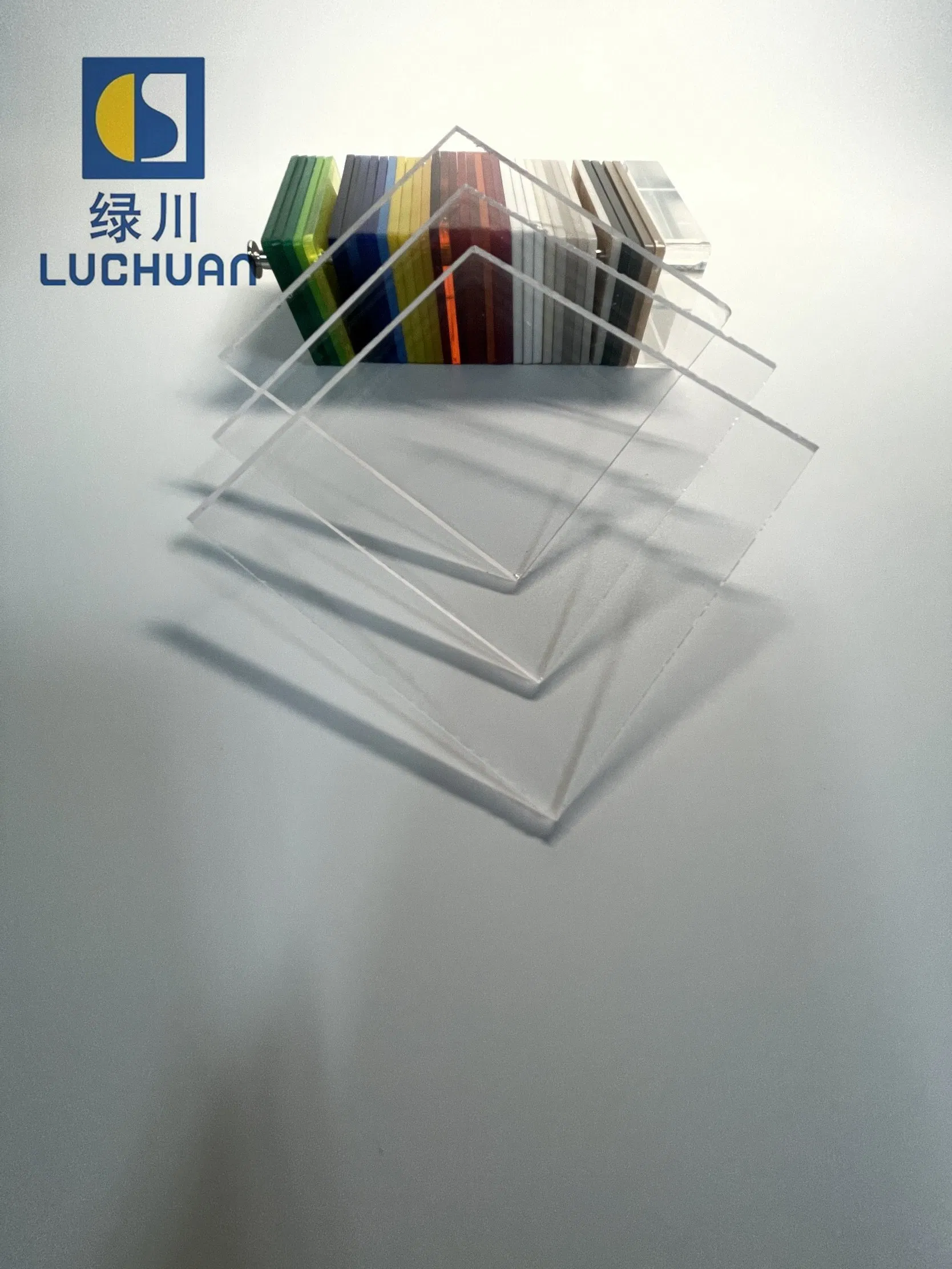 ISO Certified Adverting Field 2.5mm Cast Transparent Sheet Laser Cutting