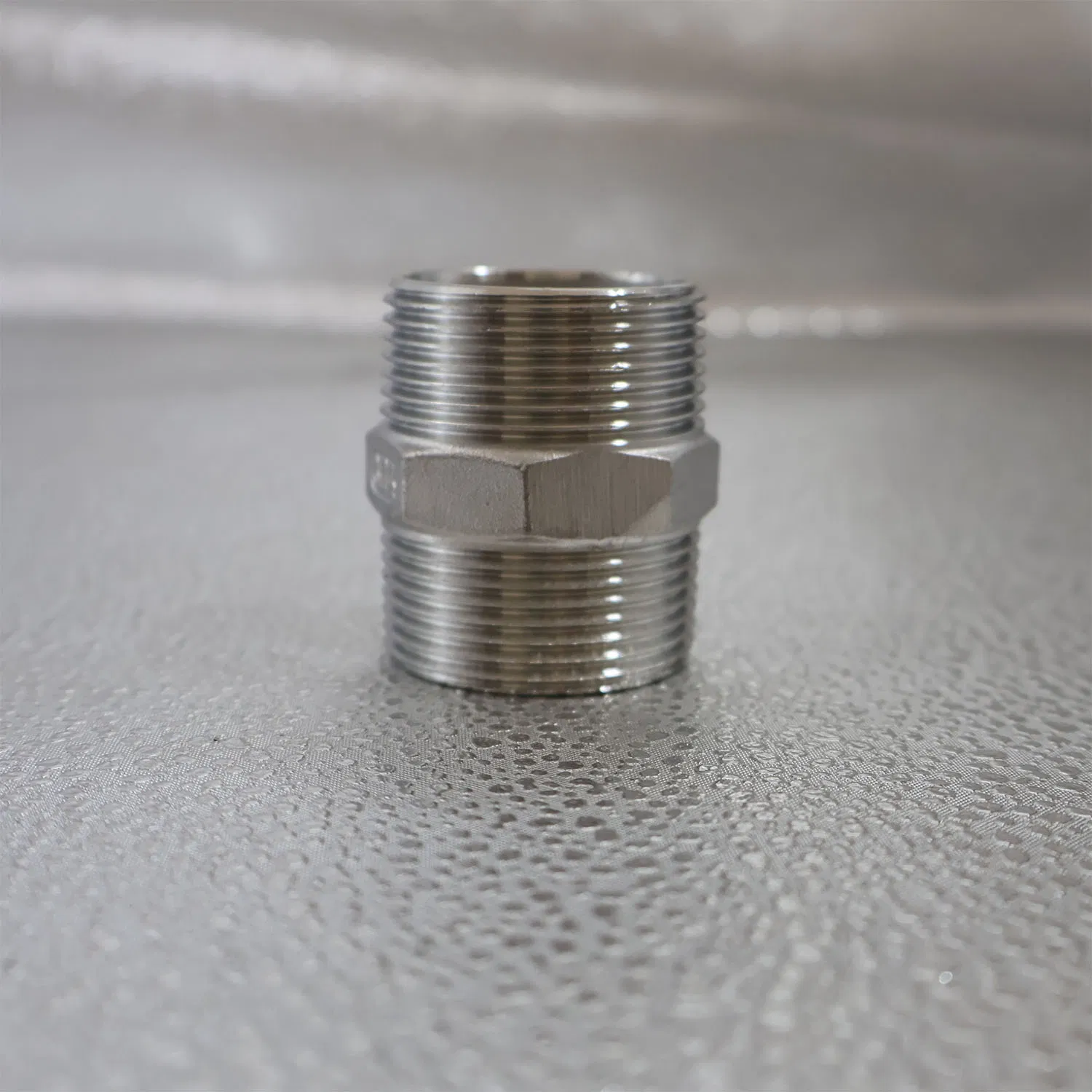 Premium Male Hex Nipple Pipe Fittings for Plumbing Adapter