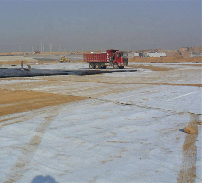 Gcl Waterproofing Blanket for Construction of Artificial Lakes and River Dams 3000g 4000g 4500g 5000g Bentonite Material