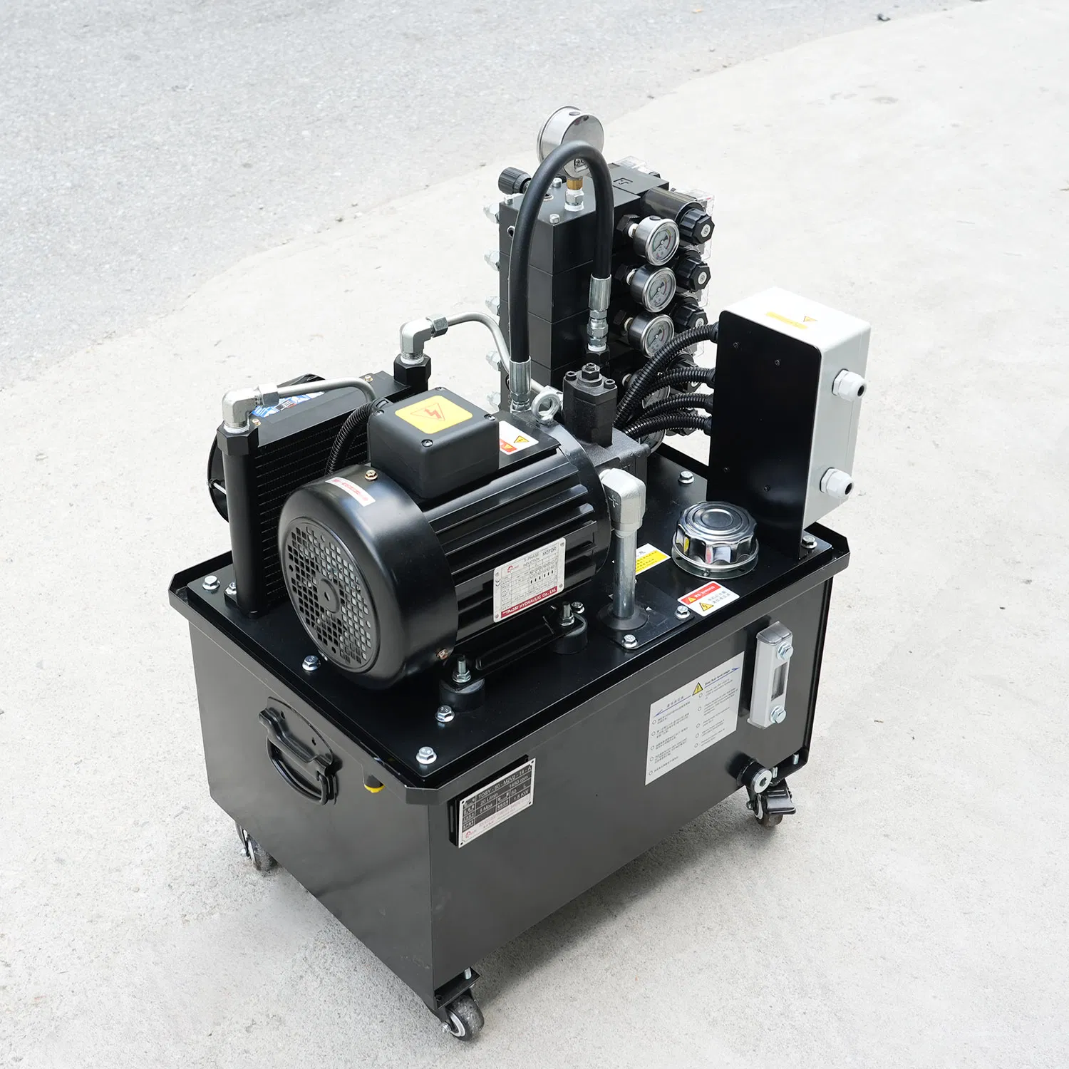 Advanced Customizable Hydraulic System with Quinary Circuit Design