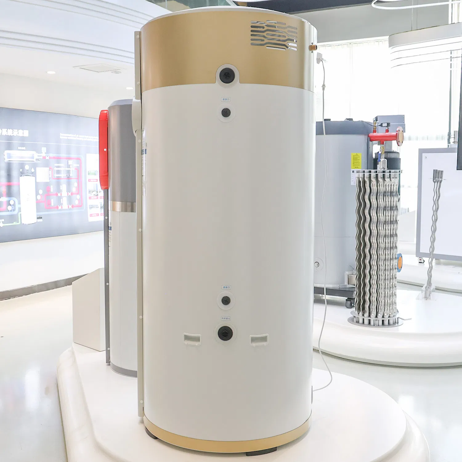 Low-Nitrogen Condensing Volume Gas Water Heater