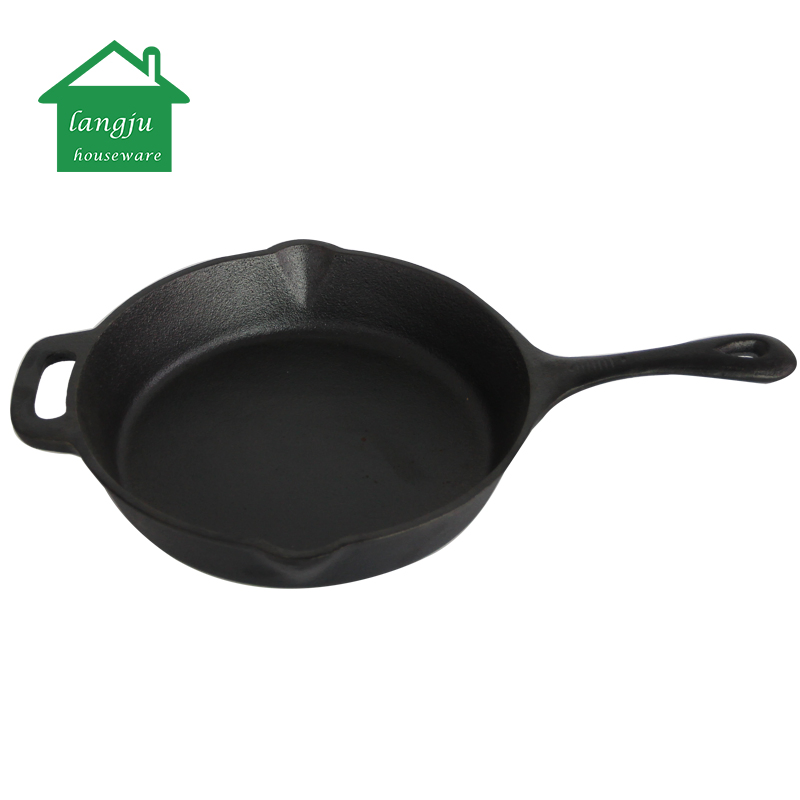 Чугунная сковорода с антипригарным покрытием, 25 см