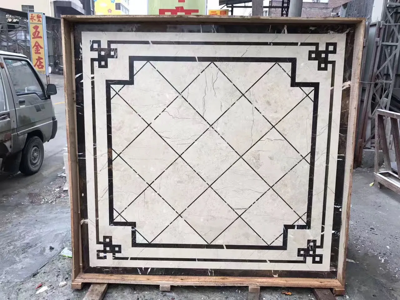 Customized Size Polished Marble Stone Floor Tile Water-Jet Medallion Design for Wall/Floor