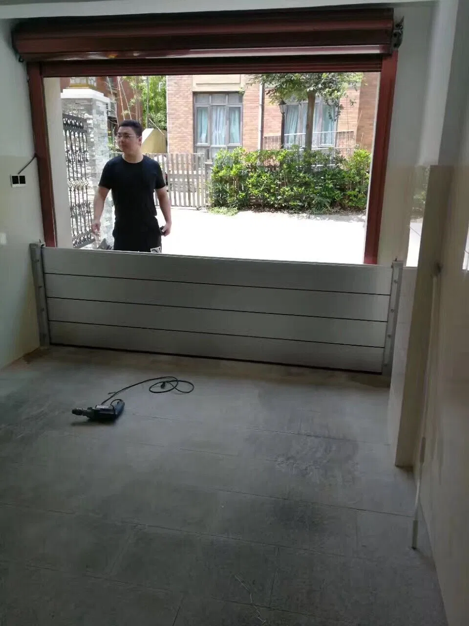 Aluminum Flood Barrier for Car Areas