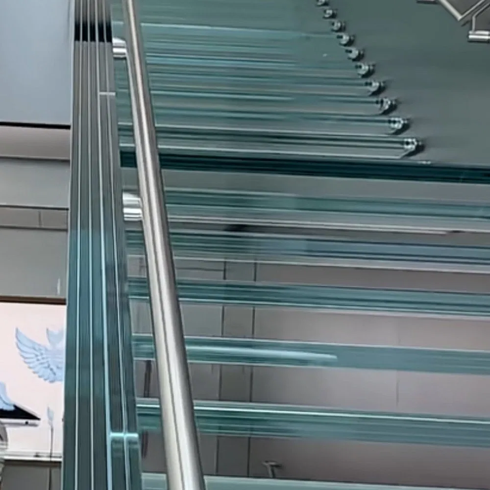 UV Blocking Customizable 1830X2440mm Plyglass Fridge Laminate Glass