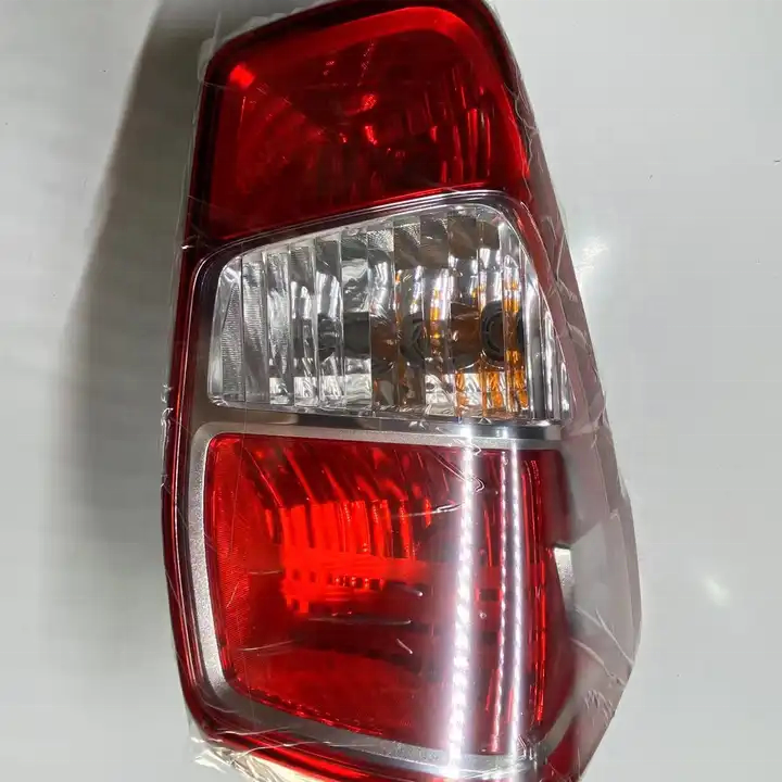 Фонарь задний Ssangyong Actyon Rexton Korando Musso Rodius Tivoli