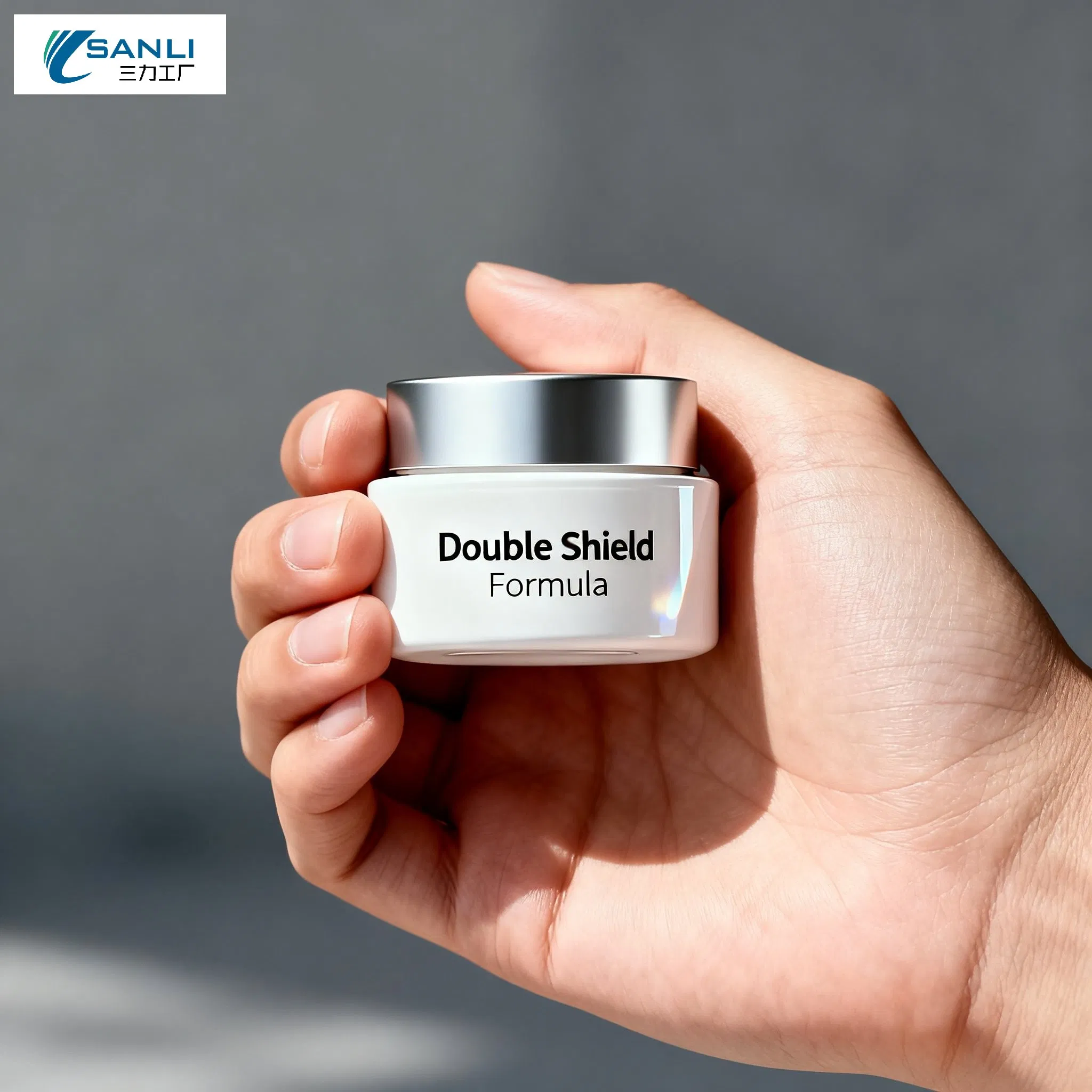 Daily Hydrating and Anti-Pollution Face Cream with Tetrahydro Methyl Pyrimidine Carboxylic Acid and Moisturizing Oils for Environmental Defense