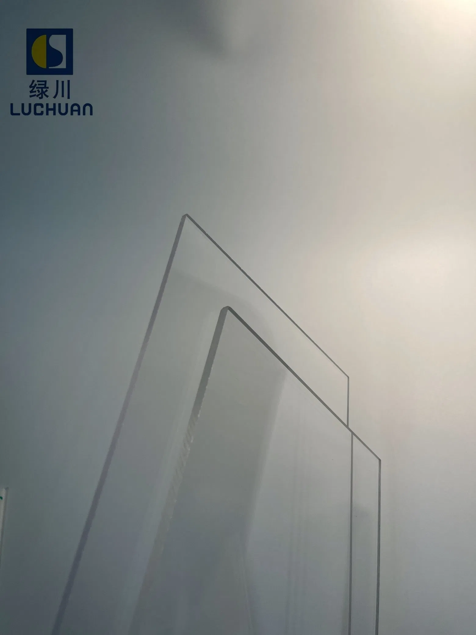 ISO Certified Adverting Field 2.5mm Cast Transparent Sheet Laser Cutting