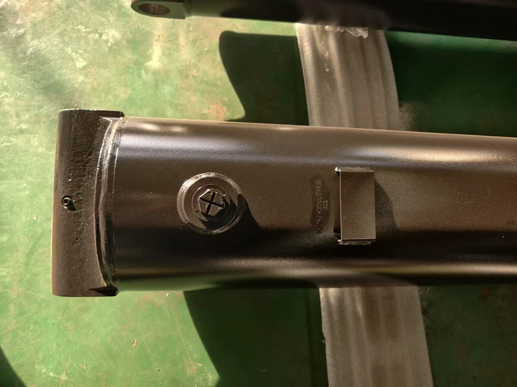 Телескопический гидроцилиндр для самосвала Parker