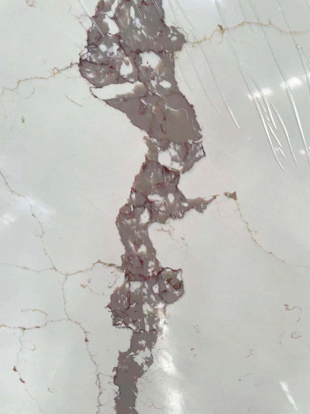 White Calacatta Quartz Stone Slab Used for Home Countertops