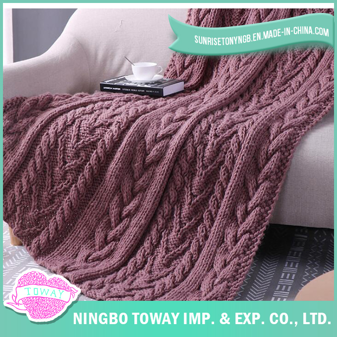 China Warming Knee Throw Cable Patterns Chunky Knit Blanket