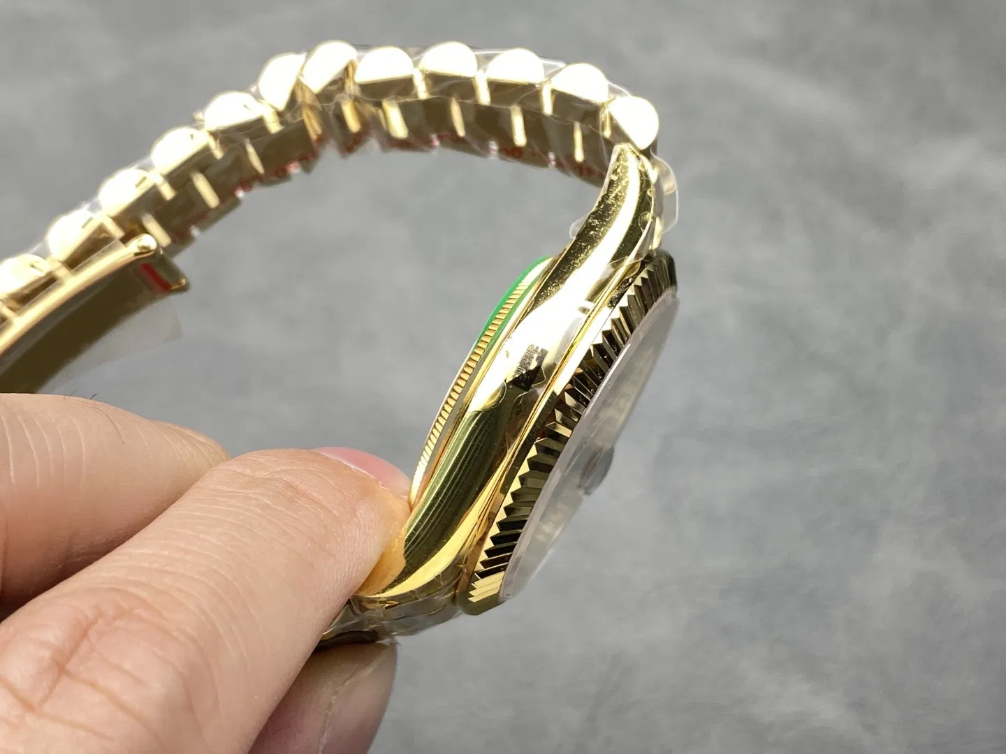 40mm Kf Factory 904L Steel 2836 Movement Weight 215g Gold Diamond Watch