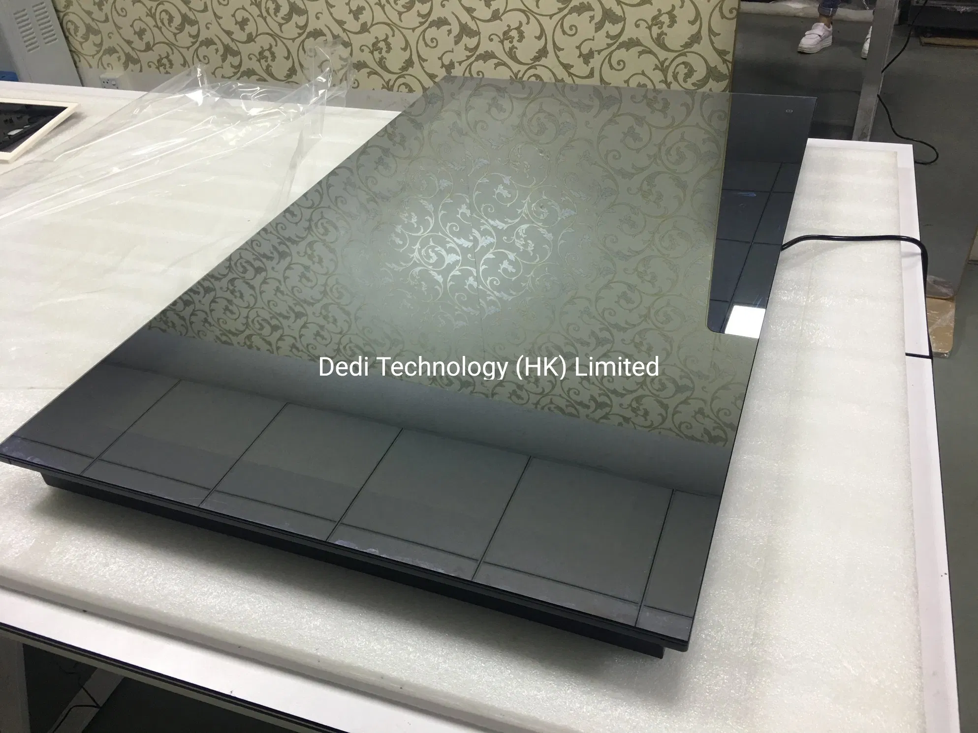 42 Inch Wall Mounting Interactive LCD Advertising Display with Magic Mirror Motion Sensor