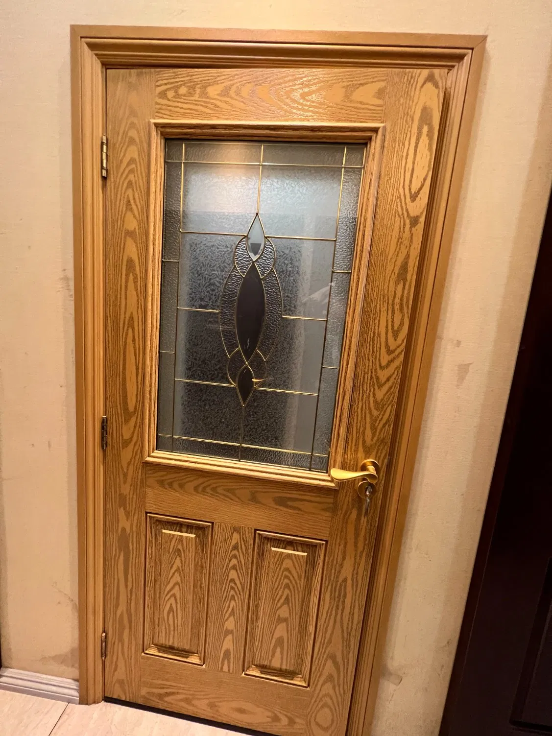 China Manufacturer Wholesale Fiberglass Entry Door with Glass