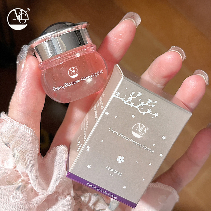 SPF Protection Against Sun and Pollution Moisturizing Lip Balm