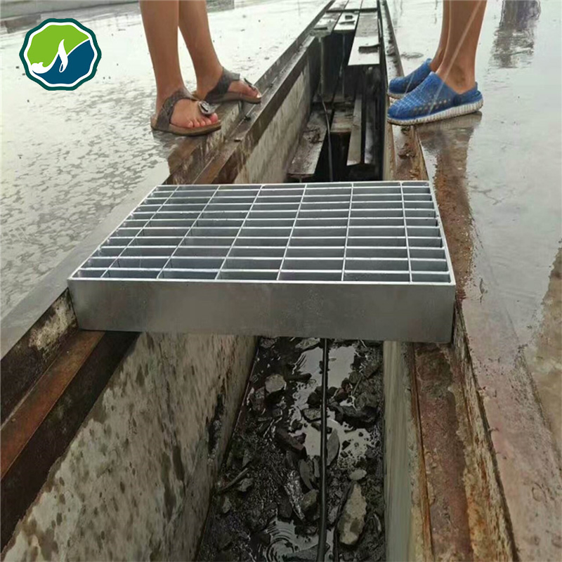 Metal Serrated Drain Covers Steel Grid Grating Bar Grating to Construction Building Material