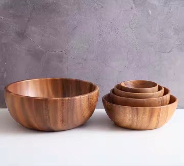 Acacia Wood Salad Bowl Handicraft Serving Bowl for Fruits and Salads