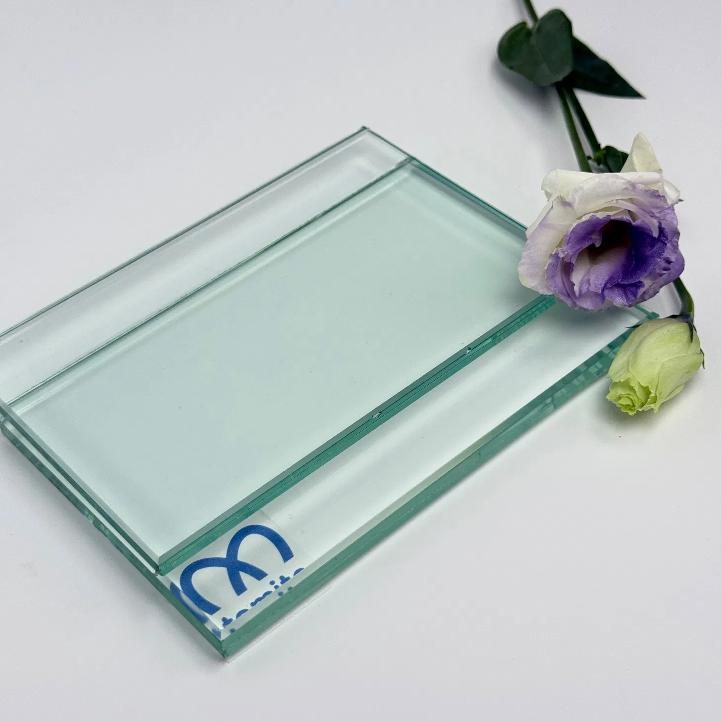High-Quality Laminated Safety Glass in Clear and Tinted Options
