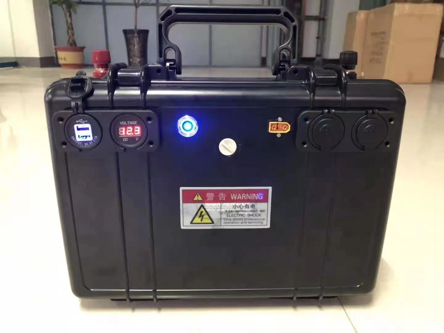 Warranty 5years 4s LiFePO4 Cells 12V 1.54kwh 120ah Solar Portable Power Bank