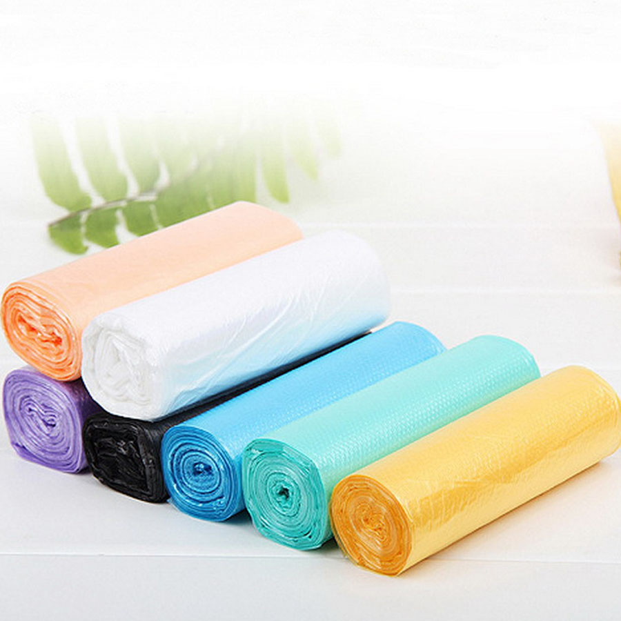 Black Poly Trash Bag on Roll