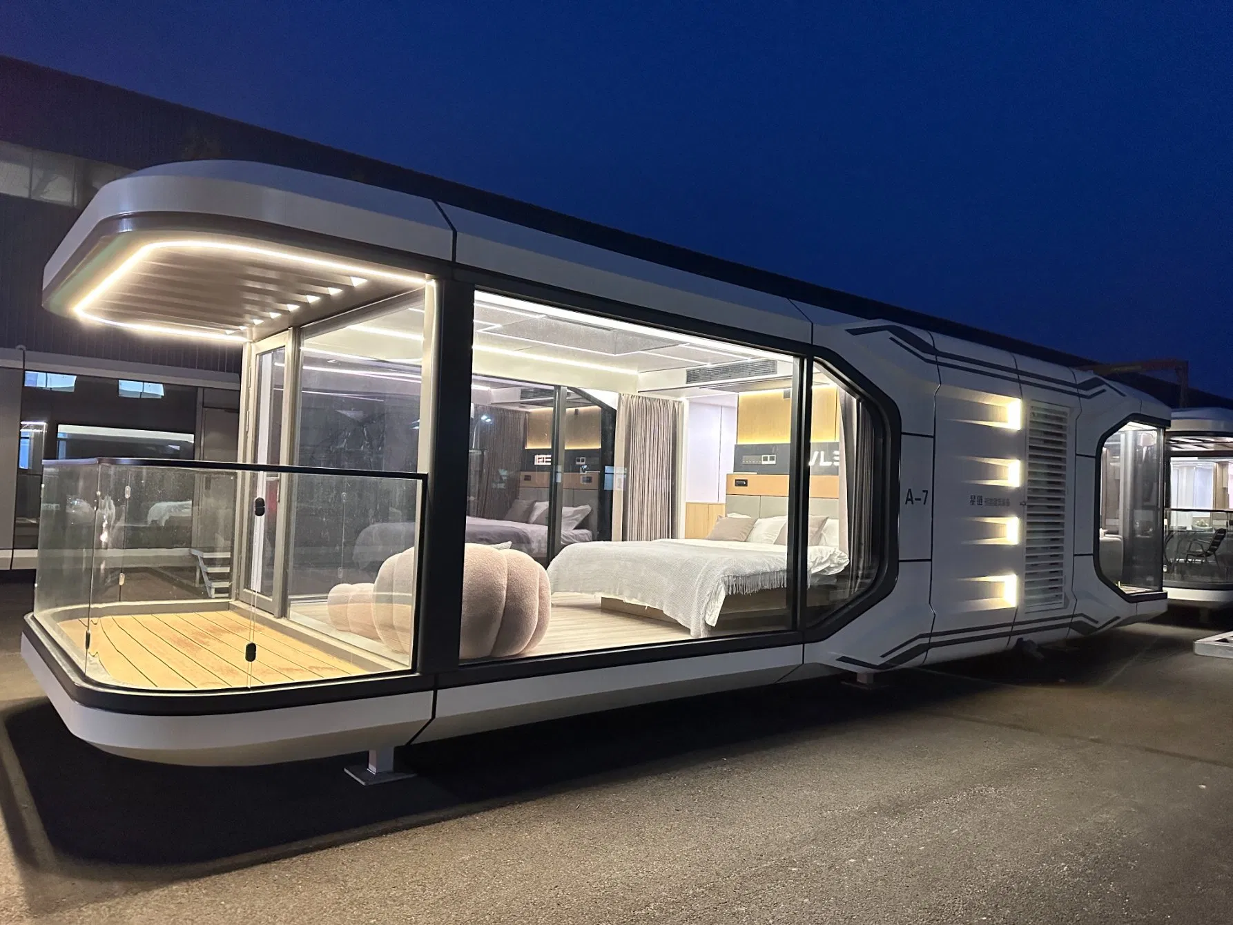 Starlink Portable Living Capsule - Model A7, CE Certified