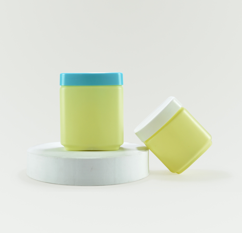 Custom Printing PP Plastic Empty Lip Balm Container Flip-Top Lid Jar Lip Cream Body Cream Face Cream Container