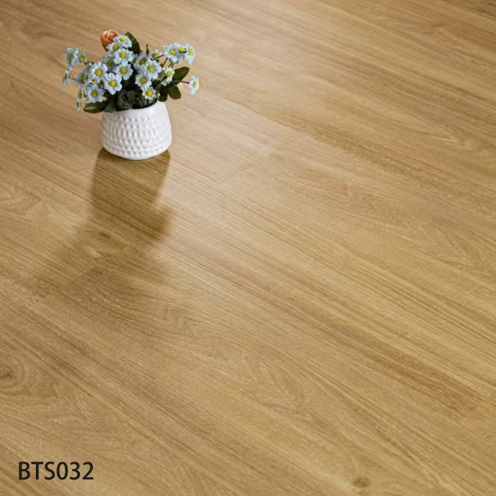 Manufacturer Hot Sale Click Vinyl Tile 4mm/5mm/6mm Commercial Use Pad 1.5m EVA IXPE 100% Waterproof Unilin Click Herringbone Rigid Vinyl Plank Spc Flooring