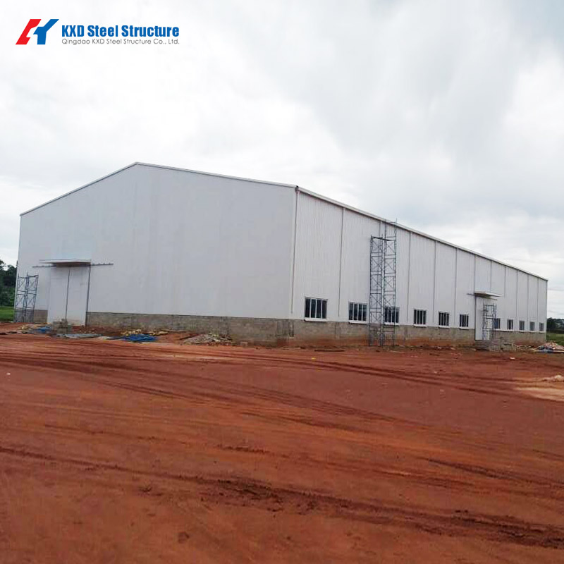 Prefabricated Metal Industrial Light Structural Customized Building Steel Farm Shed