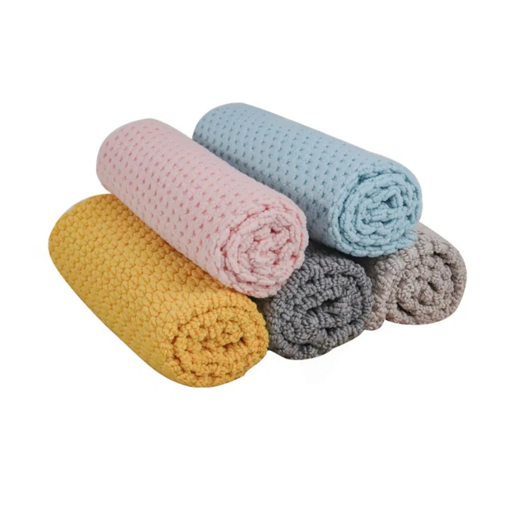 Heavyweight Twisted Fabric Towels 600-1400 GSM SPA-Like Comfort