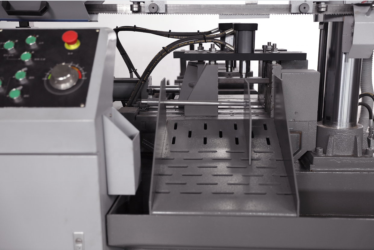 Ленточная пила по металлу универсальная промышленная