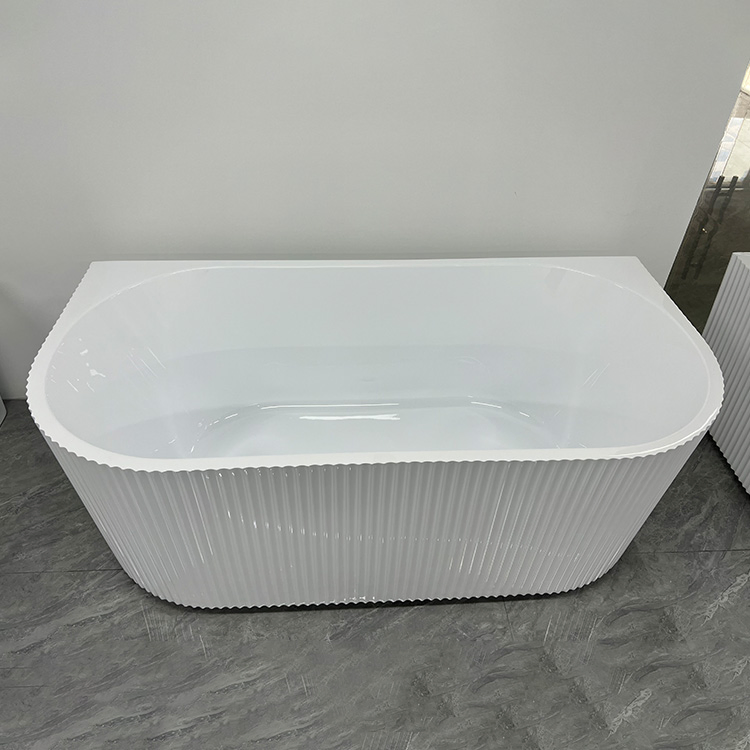 Акриловая ванна Freestanding с флейтированным дизайном