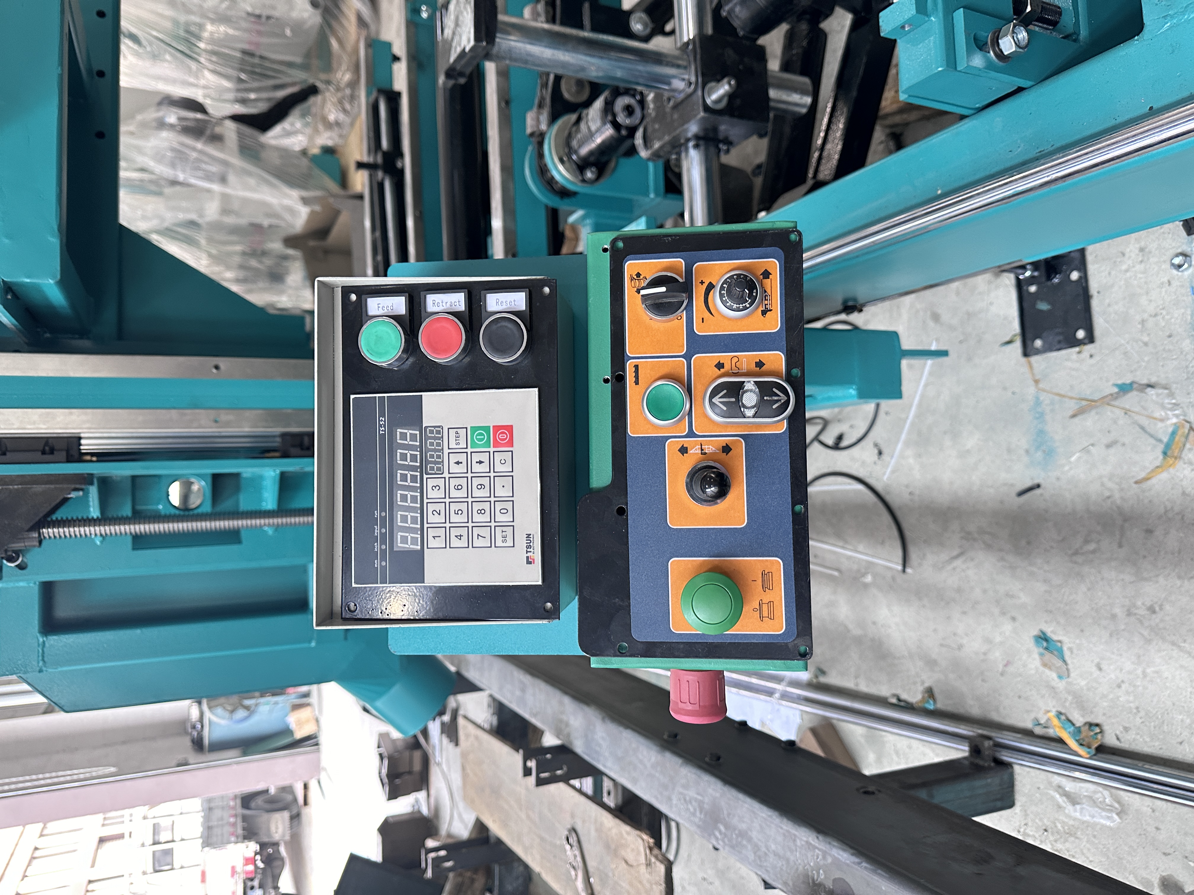 Ленточная пила по дереву горизонтальная популярная