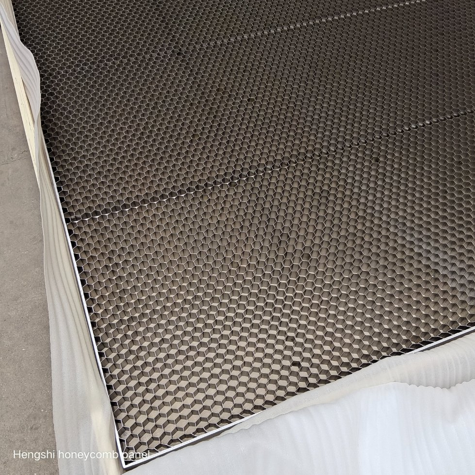 Hengshi Customized Stainless Steel Honeycomb Table for Laser Equipment
