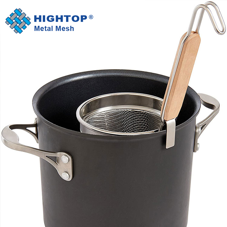 Cylindrical Stainless Steel Food Strainer Noodles Pasta Basket with Handle