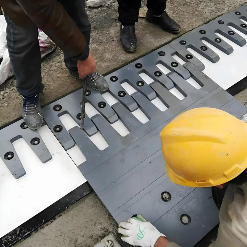 Comb / Finger Bridge Expansion Joint