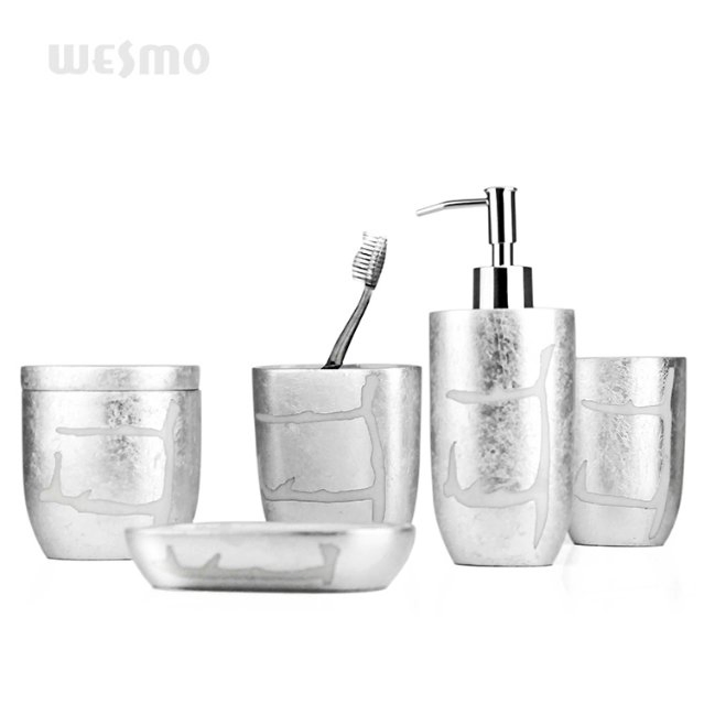 Silver Foil Polyresin Bathroom Set