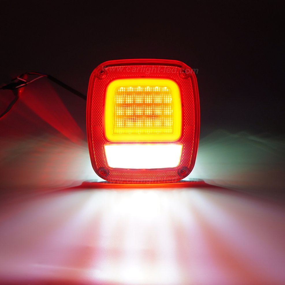 Задний фонарь стоп-сигнала Jeep Wrangler CJ TJ YJ