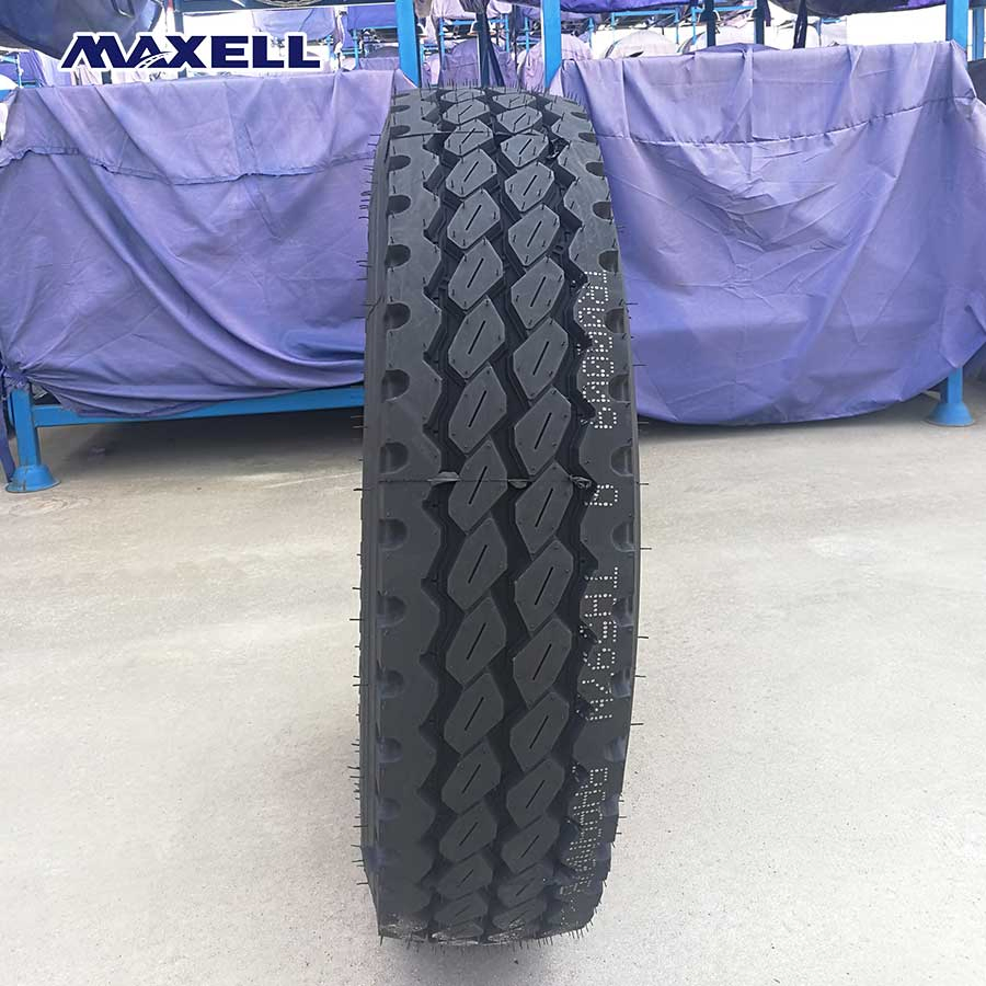 Maxell MA32 9.00R20 Big Block Pattern Truck Tyre for Mixer