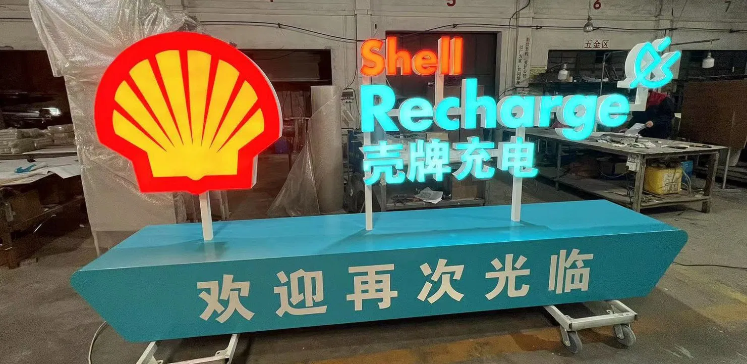 LED Channel Letter Signs out Door Free-Standing LED Sign Board