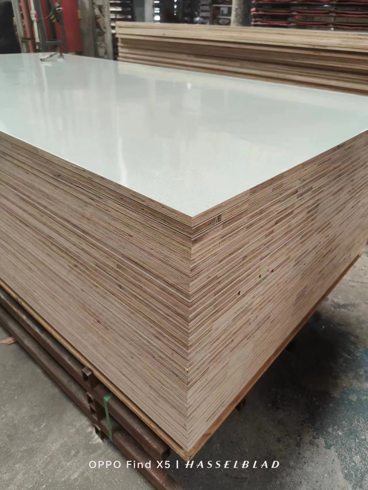 1220*2440 Size Melamine Paper Block Board for Furniture Cabinet