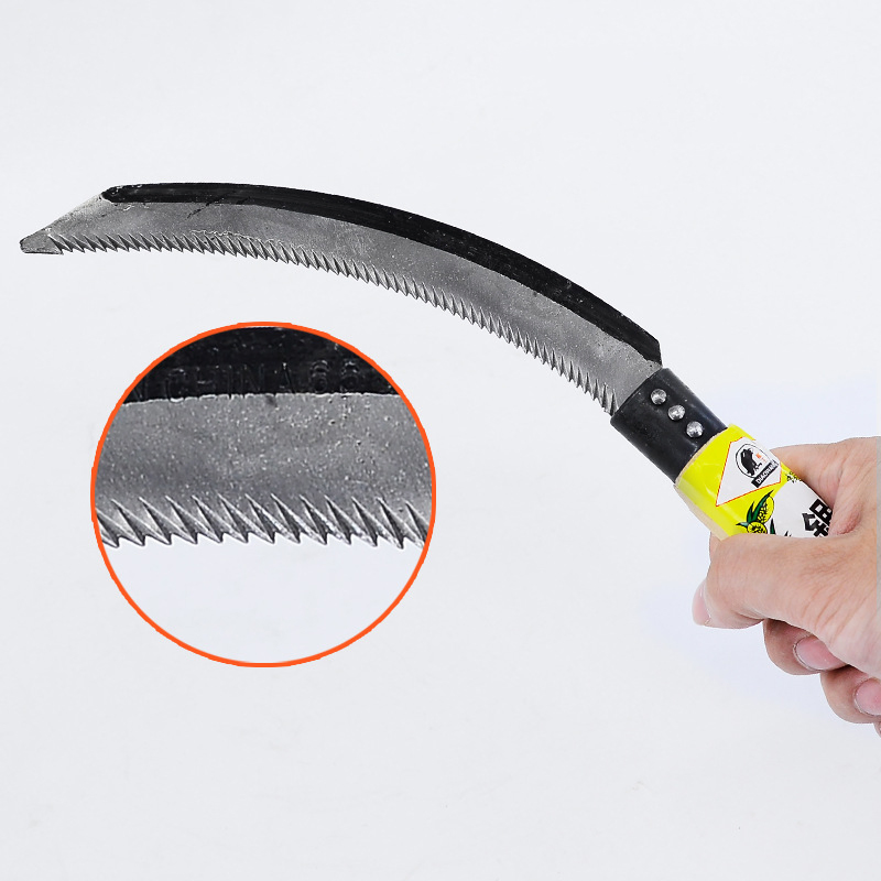 General Purpose Tempered Steel Serrated Blade Handle Grass Sickle Used to Harvest Rice for Agricultural Production