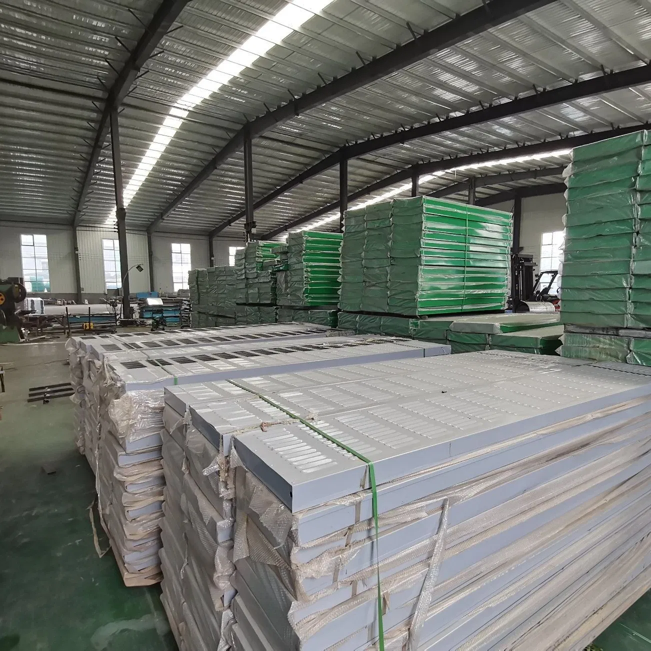 Residential Soundproof Barrier Wall Galvanized Steel Noise Reduction Fence