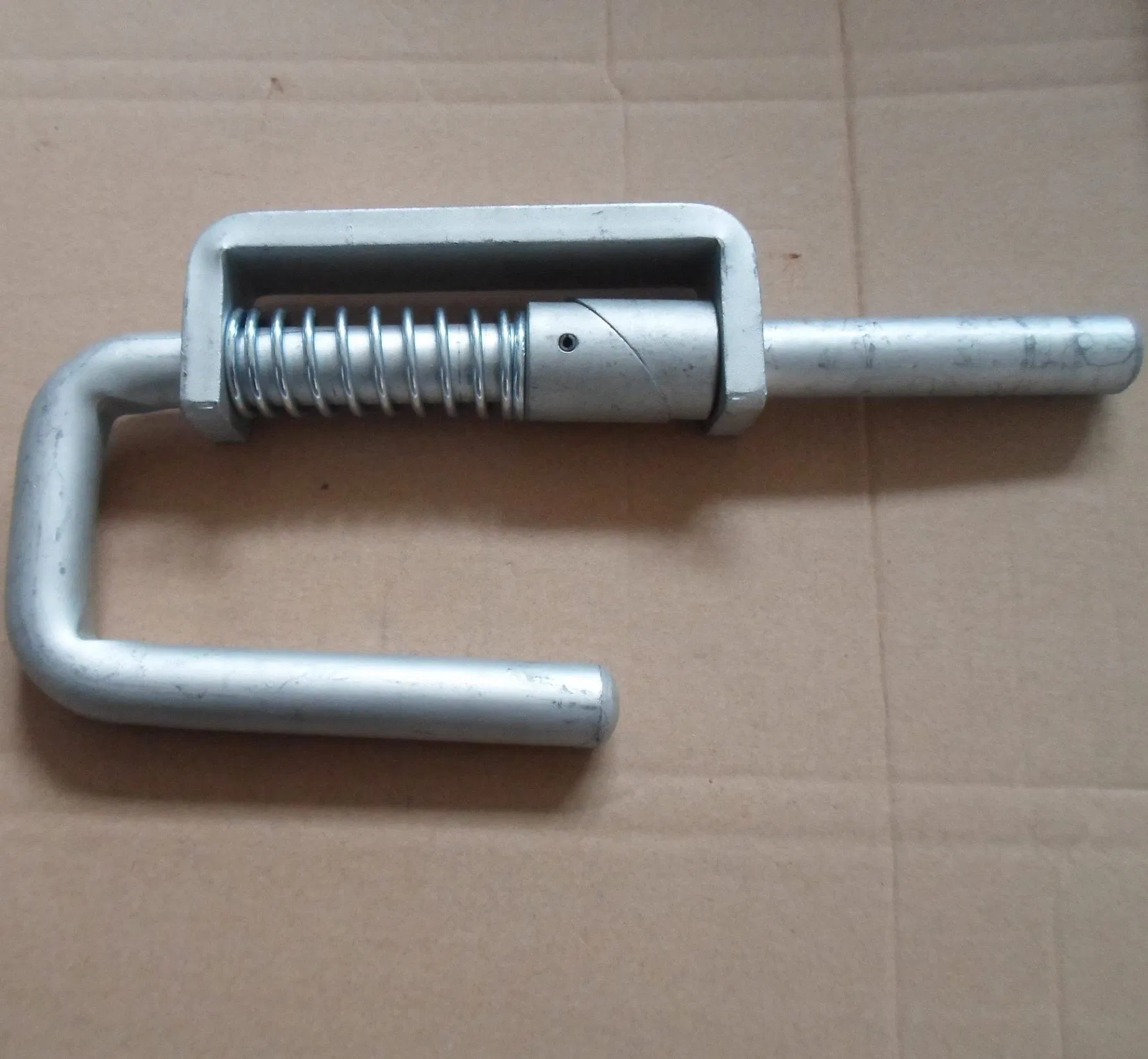 Galvanized Iron Door Lock Hardware Durable Eco-Friendly Cattle Crush Gate Spring Slam Catch Latch for Outdoor Farm Fence