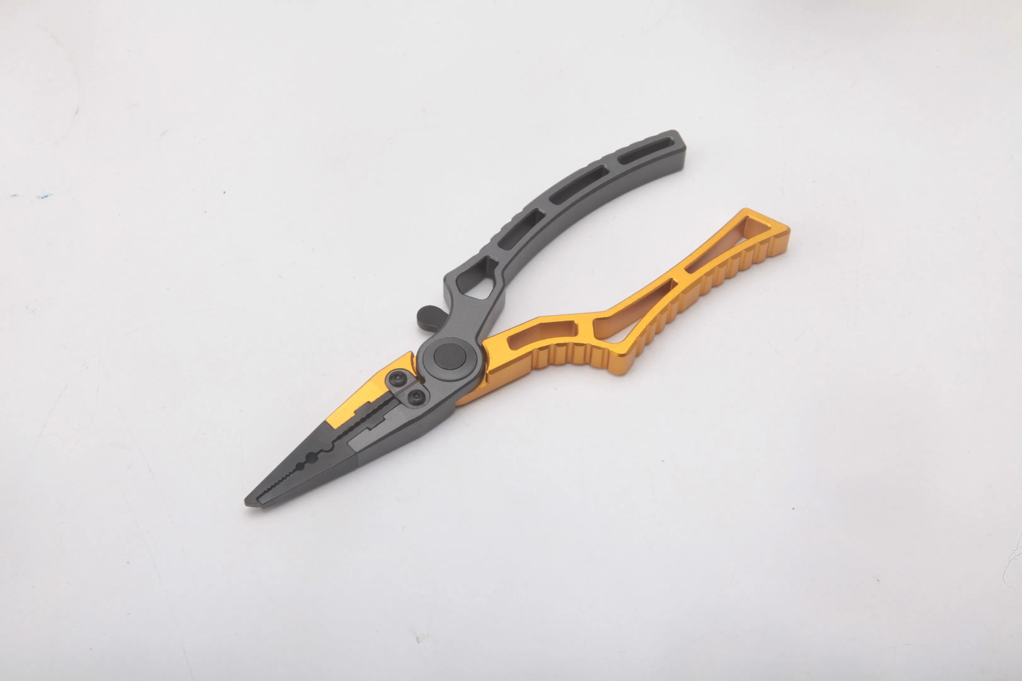 Newvision Aluminum Fishing Plier with Belt Clip