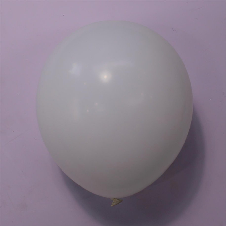 Elegant Matte Round Balloons for Weddings and Parties