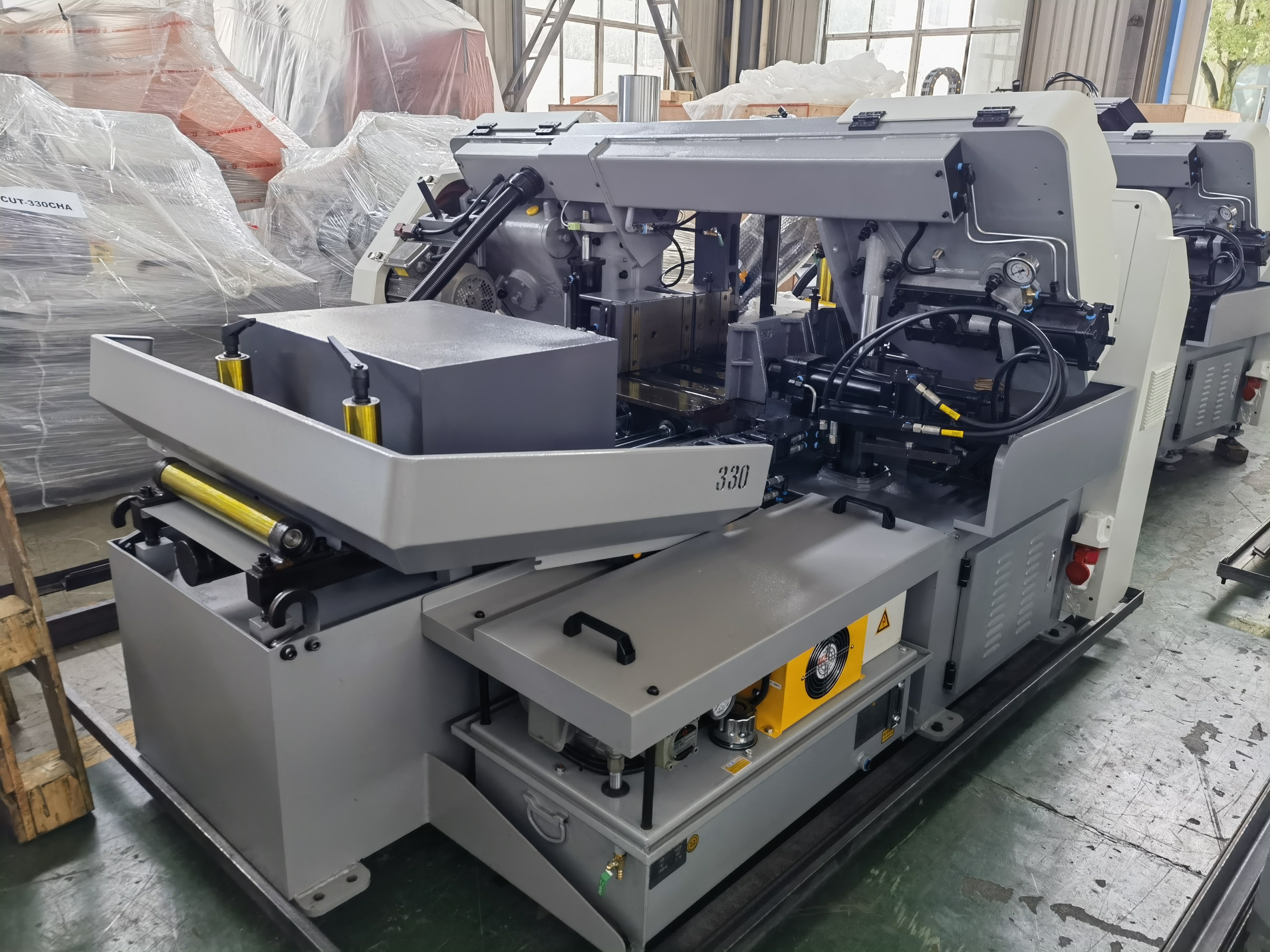 Станок ленточнопильный горизонтальный автоматический 430B