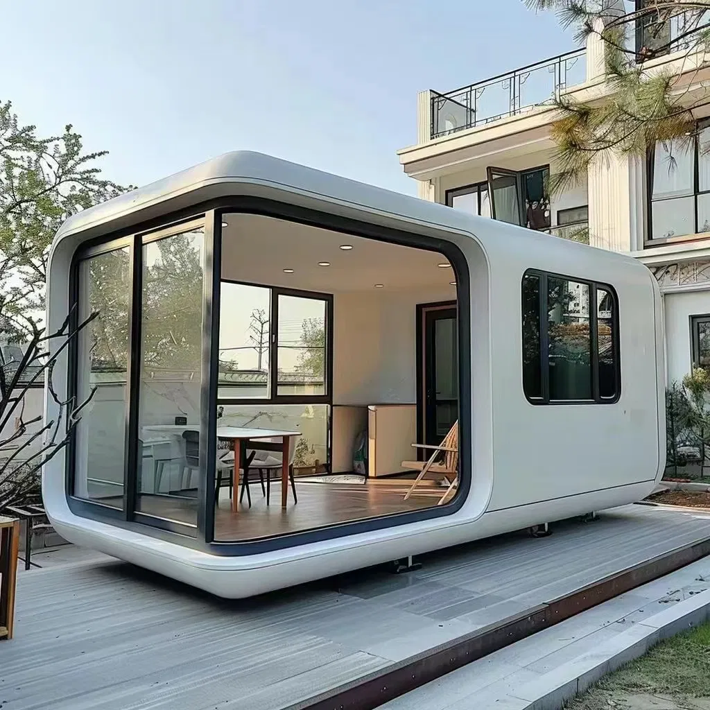 20 Feet /30 Feet /40 Feet High Strength Steel Prefabricated Hotel Capsule House Small House Apple House Factory Price Prefabricated House