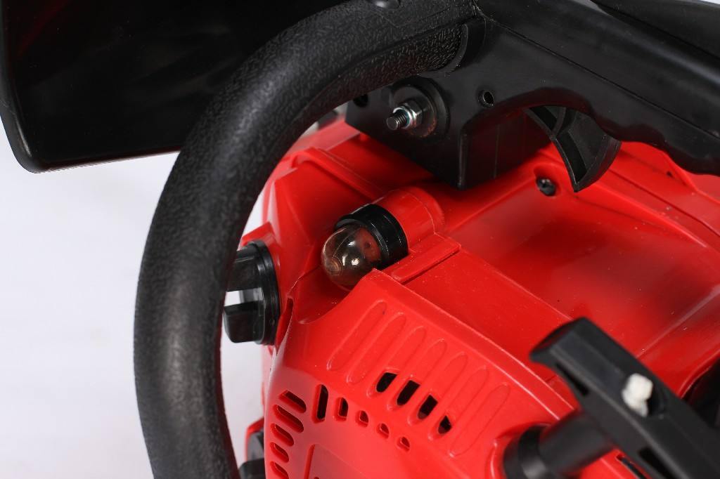 G-Carve Portable 25cc Gasoline Chain Saw 2 Stroke Petrol Mini Garden Tree Pruning Chainsaw