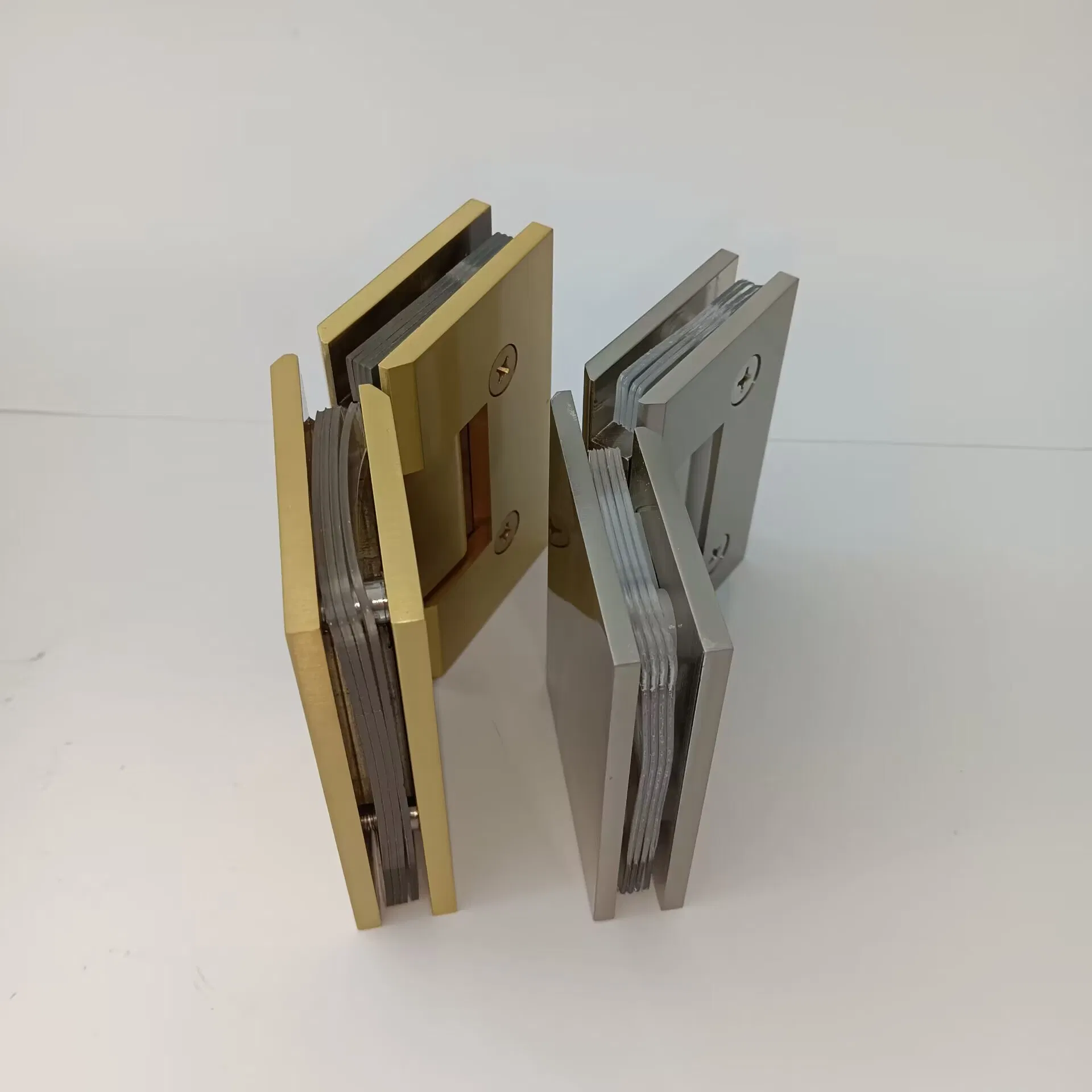 Bathroom Hardware Fitting Hinges Bevel Edge Glass Shower Door Hinges for Glass to Glass